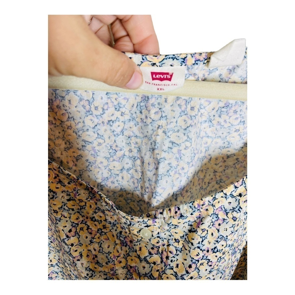 Levis floral puff sleeve top - Picture 4 of 6